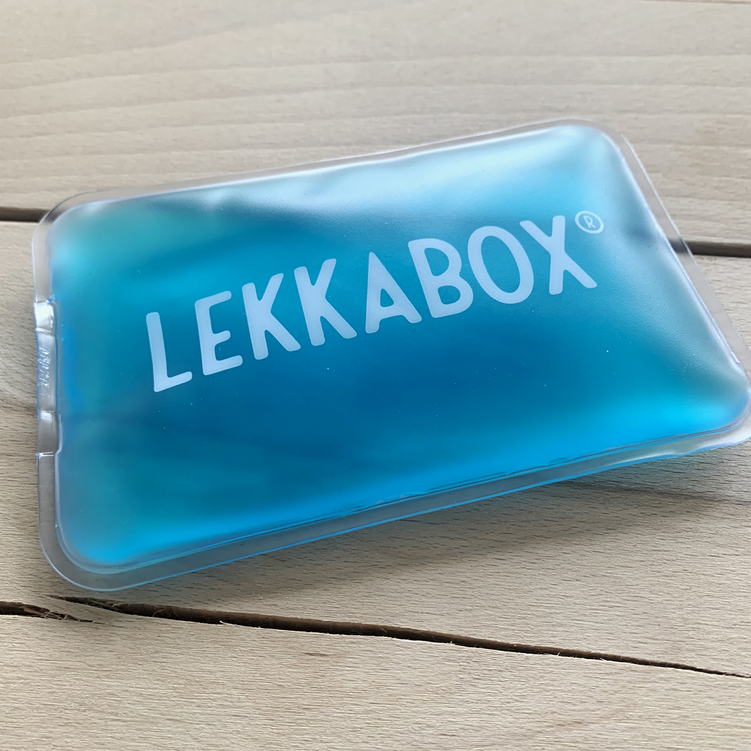 Premium Kühlkissen rechteckig mit Lekkabox Logo Druck | Werbartikel von ManoBrando